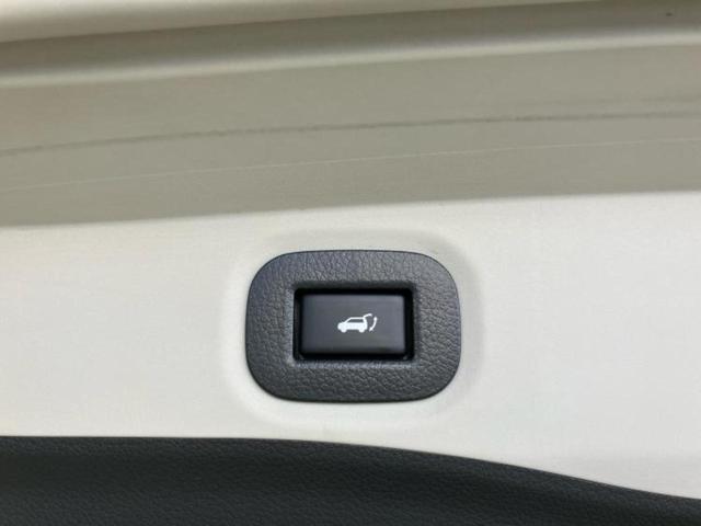 エクストレイル ４ＷＤ２０Ｘｉ　ＶセレクションエクストリーマーＸ　新品タイヤ／保証書／純正　９インチ　ＳＤナビ／インテリジェントルームミラー／衝突安全装置／シートヒーター　全席／全方位モニター／車線逸脱防止支援システム／シート　合皮／プロパイロット／電動バックドア（40枚目）