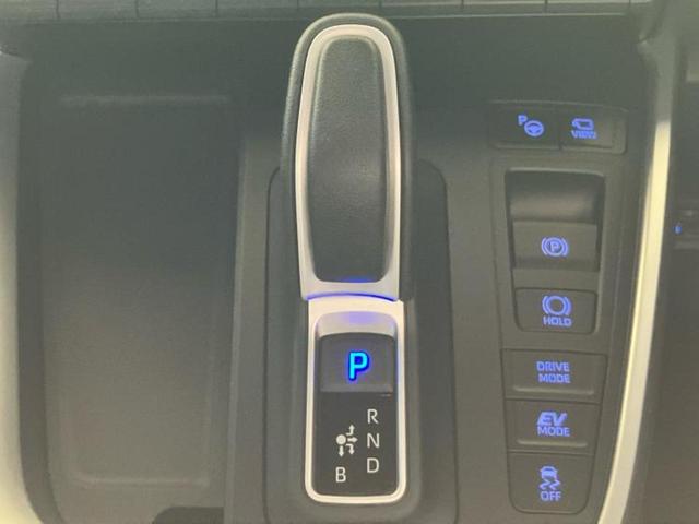 ヴォクシー ハイブリッドＳ－Ｚ　モデリスタエアロ／保証書／ディスプレイオーディオ＋ナビ１０．５インチ／トヨタセーフティセンス／両側電動スライドドア／シートヒーター　前席／パノラミックビューモニター／車線逸脱防止支援システム　ＥＴＣ（18枚目）