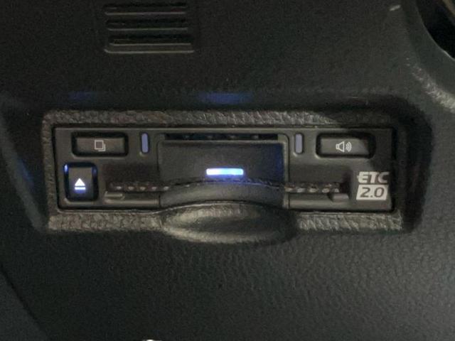 ヴォクシー ハイブリッドＳ－Ｚ　モデリスタエアロ／保証書／ディスプレイオーディオ＋ナビ１０．５インチ／トヨタセーフティセンス／両側電動スライドドア／シートヒーター　前席／パノラミックビューモニター／車線逸脱防止支援システム　ＥＴＣ（23枚目）