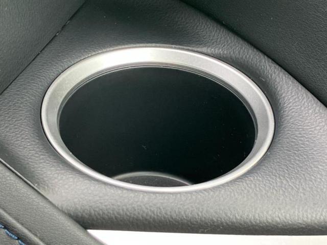 ヴォクシー ハイブリッドＳ－Ｚ　モデリスタエアロ／保証書／ディスプレイオーディオ＋ナビ１０．５インチ／トヨタセーフティセンス／両側電動スライドドア／シートヒーター　前席／パノラミックビューモニター／車線逸脱防止支援システム　ＥＴＣ（39枚目）