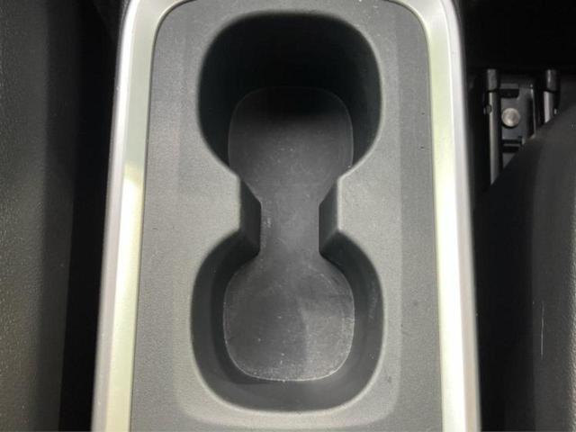 ヴォクシー ハイブリッドＳ－Ｚ　モデリスタエアロ／保証書／ディスプレイオーディオ＋ナビ１０．５インチ／トヨタセーフティセンス／両側電動スライドドア／シートヒーター　前席／パノラミックビューモニター／車線逸脱防止支援システム　ＥＴＣ（40枚目）