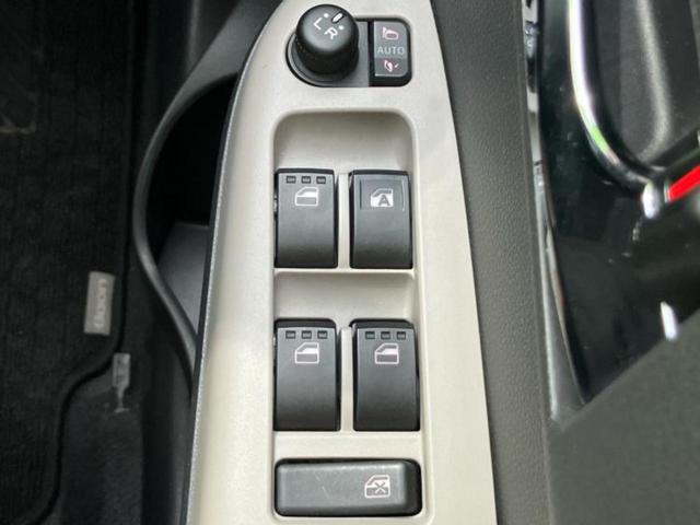 ブーン シルクGパッケージSA3 保証書/社外 SDナビ/スマートアシスト(トヨタ・ダイハツ)/車線逸脱防止支援システム/ヘッドランプ LED/EBD付ABS/横滑り防止装置/アイドリングストップ/バックモニター/ワンセグTV(25枚目)