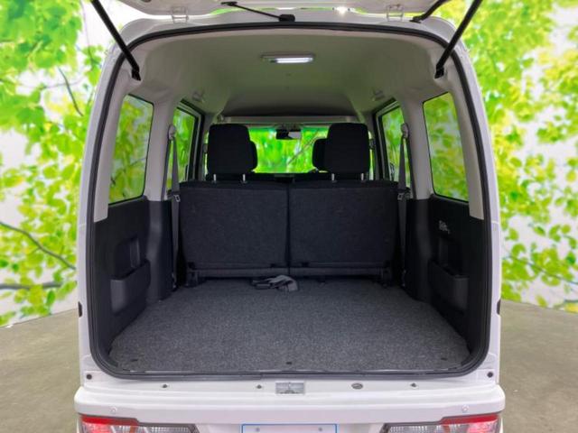 ハイゼットカーゴ クルーズＳＡ３　新品タイヤ／大型リヤスポイラー／保証書／スマートアシスト（トヨタ・ダイハツ）／車線逸脱防止支援システム／ＥＴＣ／ＥＢＤ付ＡＢＳ／横滑り防止装置／アイドリングストップ／エアバッグ　運転席　フルエアロ（8枚目）