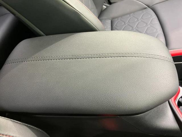 RAV4 4WDアドベンチャーオフロードパッケージ 保証書/ディスプレイオーディオ8インチ/衝突安全装置/車線逸脱防止支援システム/シート 合皮/ヘッドランプ LED/ETC/EBD付ABS/横滑り防止装置/クルーズコントロール/ルーフレール 4WD(28枚目)