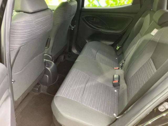 ヤリス ハイブリッドＺ　保証書／ディスプレイオーディオ／衝突安全装置／シートヒーター／車線逸脱防止支援システム／ヘッドランプ　ＬＥＤ／ＥＴＣ／ＥＢＤ付ＡＢＳ／横滑り防止装置／アイドリングストップ／クルーズコントロール（7枚目）