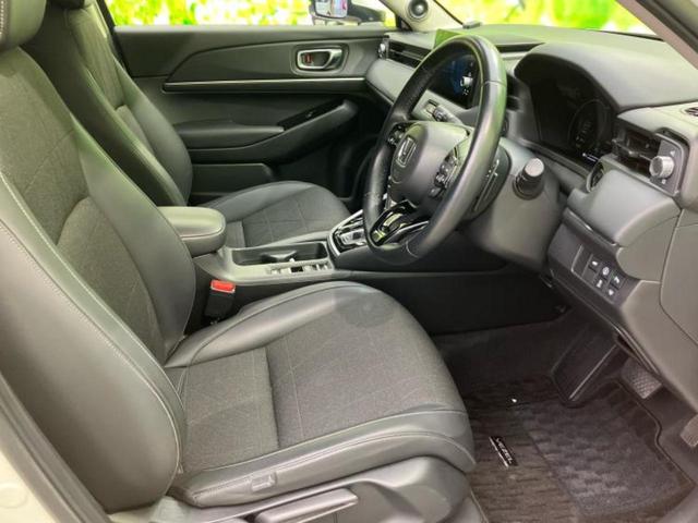 ヴェゼル ｅＨＥＶ　Ｚ　保証書／純正　ＳＤナビ／衝突安全装置／シートヒーター／車線逸脱防止支援システム／シート　合皮／電動バックドア／ヘッドランプ　ＬＥＤ／ＵＳＢジャック／Ｂｌｕｅｔｏｏｔｈ接続／ＥＴＣ／ＥＢＤ付ＡＢＳ（4枚目）