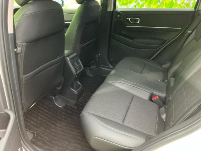 ヴェゼル ｅＨＥＶ　Ｚ　保証書／純正　ＳＤナビ／衝突安全装置／シートヒーター／車線逸脱防止支援システム／シート　合皮／電動バックドア／ヘッドランプ　ＬＥＤ／ＵＳＢジャック／Ｂｌｕｅｔｏｏｔｈ接続／ＥＴＣ／ＥＢＤ付ＡＢＳ（7枚目）