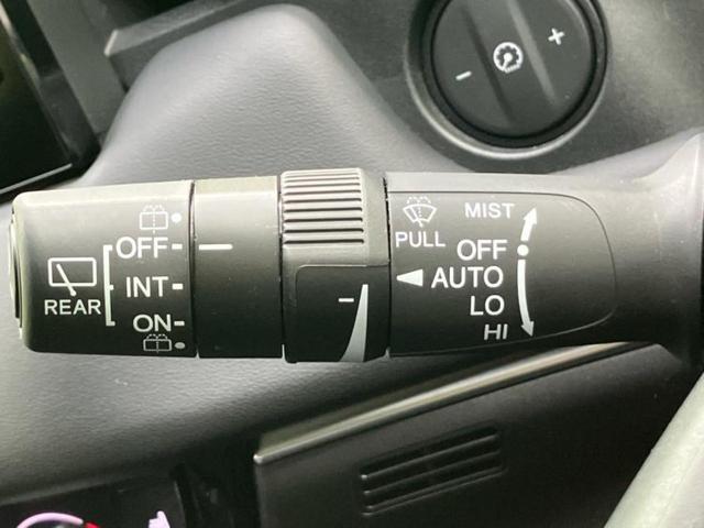 ヴェゼル ｅＨＥＶ　Ｚ　保証書／純正　ＳＤナビ／衝突安全装置／シートヒーター／車線逸脱防止支援システム／シート　合皮／電動バックドア／ヘッドランプ　ＬＥＤ／ＵＳＢジャック／Ｂｌｕｅｔｏｏｔｈ接続／ＥＴＣ／ＥＢＤ付ＡＢＳ（17枚目）