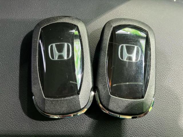 ヴェゼル ｅＨＥＶ　Ｚ　保証書／純正　ＳＤナビ／衝突安全装置／シートヒーター／車線逸脱防止支援システム／シート　合皮／電動バックドア／ヘッドランプ　ＬＥＤ／ＵＳＢジャック／Ｂｌｕｅｔｏｏｔｈ接続／ＥＴＣ／ＥＢＤ付ＡＢＳ（41枚目）