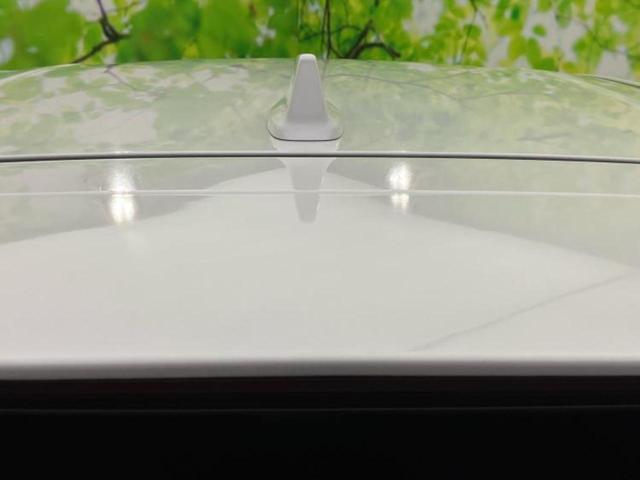 ヴェゼル ｅＨＥＶ　Ｚ　保証書／純正　ＳＤナビ／衝突安全装置／シートヒーター／車線逸脱防止支援システム／シート　合皮／電動バックドア／ヘッドランプ　ＬＥＤ／ＵＳＢジャック／Ｂｌｕｅｔｏｏｔｈ接続／ＥＴＣ／ＥＢＤ付ＡＢＳ（46枚目）