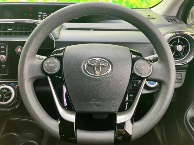 アクア Sスタイルブラック 保証書/純正 SDナビ/衝突安全装置/車線逸脱防止支援システム/ETC/EBD付ABS/横滑り防止装置/アイドリングストップ/フルセグTV/エアバッグ 運転席/エアバッグ 助手席/パワーウインドウ(15枚目)