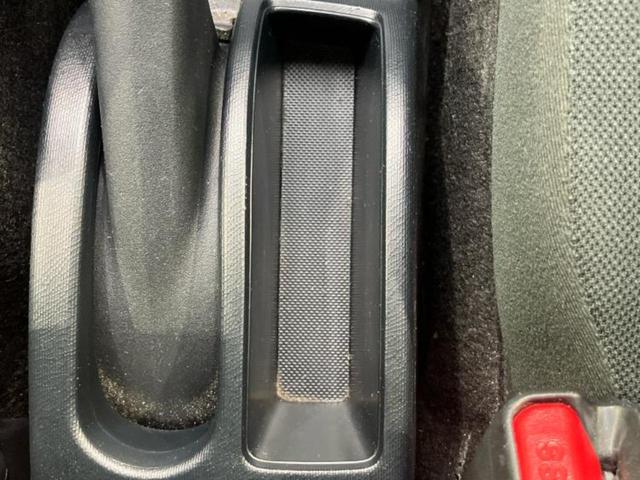 アクア Sスタイルブラック 保証書/純正 SDナビ/衝突安全装置/車線逸脱防止支援システム/ETC/EBD付ABS/横滑り防止装置/アイドリングストップ/フルセグTV/エアバッグ 運転席/エアバッグ 助手席/パワーウインドウ(37枚目)