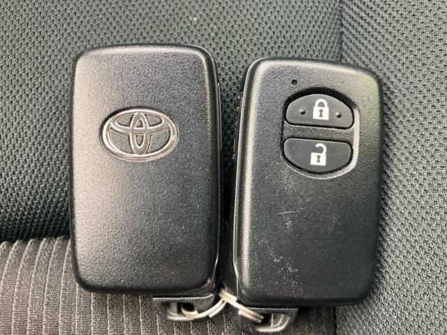 アクア Sスタイルブラック 保証書/純正 SDナビ/衝突安全装置/車線逸脱防止支援システム/ETC/EBD付ABS/横滑り防止装置/アイドリングストップ/フルセグTV/エアバッグ 運転席/エアバッグ 助手席/パワーウインドウ(41枚目)