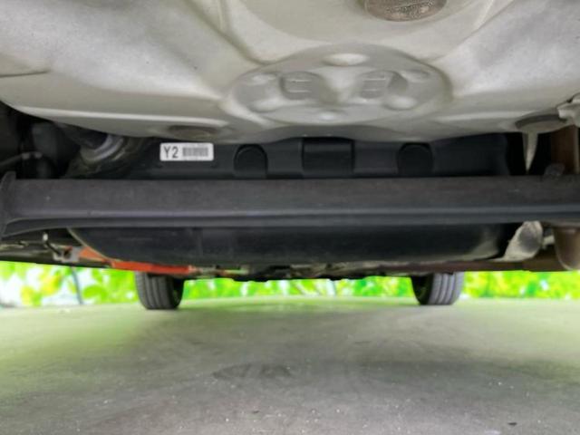 アクア Sスタイルブラック 保証書/純正 SDナビ/衝突安全装置/車線逸脱防止支援システム/ETC/EBD付ABS/横滑り防止装置/アイドリングストップ/フルセグTV/エアバッグ 運転席/エアバッグ 助手席/パワーウインドウ(44枚目)