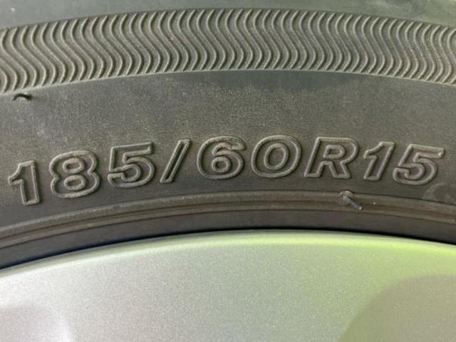 アクア Sスタイルブラック 保証書/純正 SDナビ/衝突安全装置/車線逸脱防止支援システム/ETC/EBD付ABS/横滑り防止装置/アイドリングストップ/フルセグTV/エアバッグ 運転席/エアバッグ 助手席/パワーウインドウ(49枚目)