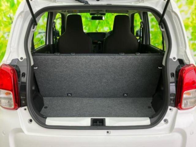 キャロル ＧＬ　新品タイヤ／衝突安全装置／シートヒーター　運転席／車線逸脱防止支援システム／ＡＢＳ／禁煙車／エアバッグ　運転席／エアバッグ　助手席／衝突安全ボディ／パワーウインドウ／パワーステアリング／オートライト（8枚目）