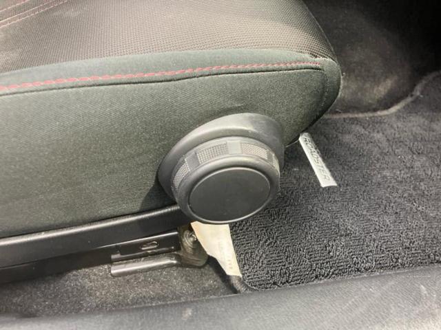 ナビ、ドラレコ、ＥＴＣ、フリップダウンモニター、デジタルインナーミラーｅｔｃ…後付け可能です！オプションも豊富に取り揃えておりますのでご安心ください！