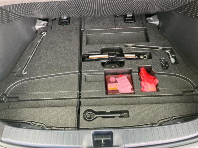 プリウス S モデリスタエアロ/保証書/純正 SDナビ/トヨタセーフティセンス/パーキングアシスト バックガイド/ヘッドランプ LED/Bluetooth接続/ETC/EBD付ABS/横滑り防止装置 フルエアロ(25枚目)