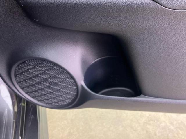 プリウス S モデリスタエアロ/保証書/純正 SDナビ/トヨタセーフティセンス/パーキングアシスト バックガイド/ヘッドランプ LED/Bluetooth接続/ETC/EBD付ABS/横滑り防止装置 フルエアロ(42枚目)