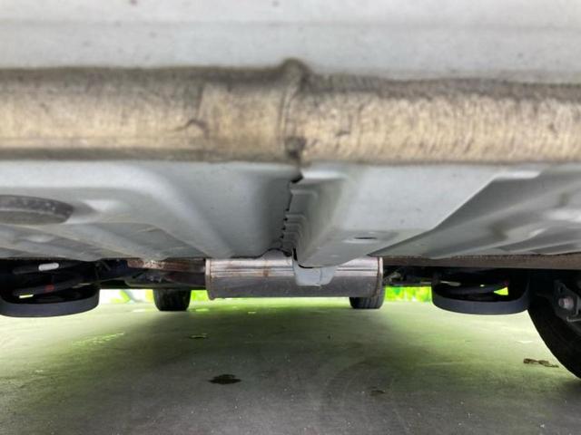 ノア Ｓｉダブルバイビー２　新品タイヤ／保証書／純正　１０インチ　ＳＤナビ／フリップダウンモニター　純正　１２．１インチ／衝突安全装置／両側電動スライドドア／車線逸脱防止支援システム／シート　ハーフレザー　衝突被害軽減システム（44枚目）