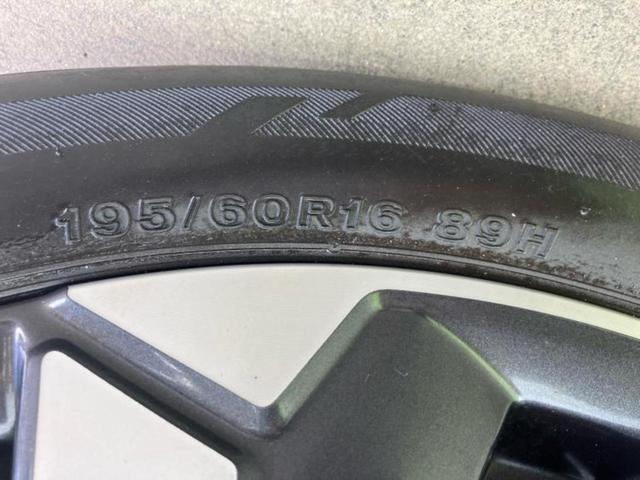 セレナ ｅパワーハイウェイスターＶ　新品タイヤ／純正　１０インチ　メモリーナビ／フリップダウンモニター　純正　９インチ／インテリジェントルームミラー／エマージェンシーブレーキ／両側電動スライドドア／アラウンドビューモニター　全周囲カメラ（54枚目）