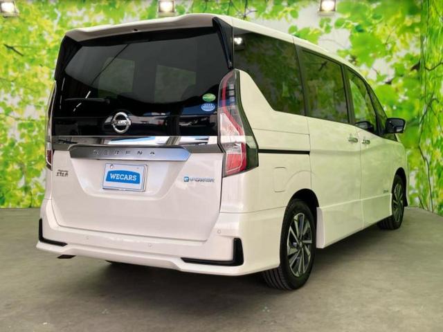 セレナ ｅパワーハイウェイスターＶ　保証書／純正　１０インチ　メモリーナビ／衝突安全装置／両側電動スライドドア／シートヒーター　前席／アラウンドビューモニター／車線逸脱防止支援システム／ドライブレコーダー　社外／ヘッドランプ　ＬＥＤ（3枚目）