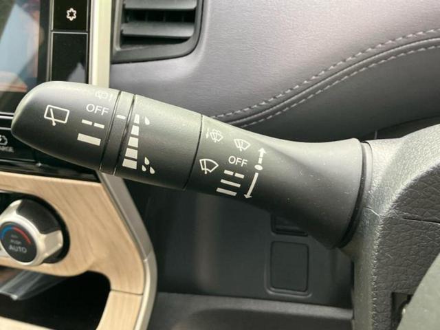 セレナ ｅパワーハイウェイスターＶ　保証書／純正　１０インチ　メモリーナビ／衝突安全装置／両側電動スライドドア／シートヒーター　前席／アラウンドビューモニター／車線逸脱防止支援システム／ドライブレコーダー　社外／ヘッドランプ　ＬＥＤ（18枚目）