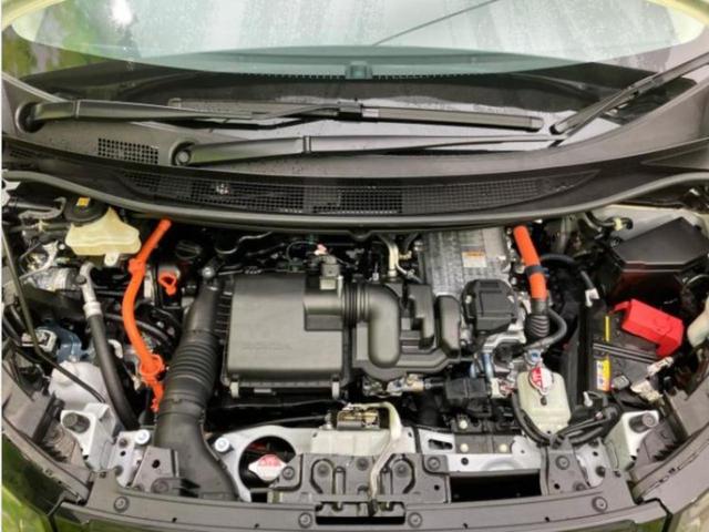 フリード ｅＨＥＶエアー　保証書／純正　８インチ　ナビ／ホンダセンシング／両側電動スライドドア／車線逸脱防止支援システム／登録済未使用車／ヘッドランプ　ＬＥＤ／Ｂｌｕｅｔｏｏｔｈ接続／ＥＢＤ付ＡＢＳ／横滑り防止装置　禁煙車（57枚目）