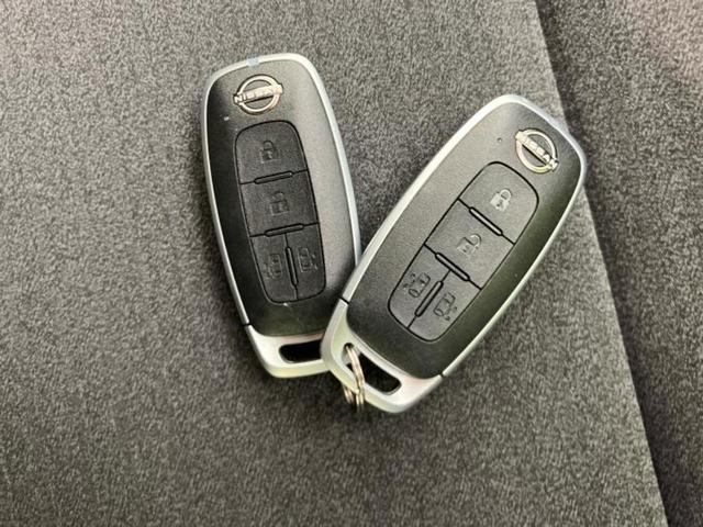 セレナ ハイウェイスターV Vセレクション 保証書/純正 9インチ SDナビ/フリップダウンモニター/インテリジェントルームミラー/エマージェンシーブレーキ/両側電動スライドドア/全方位モニター/車線逸脱防止支援システム 衝突被害軽減システム(52枚目)