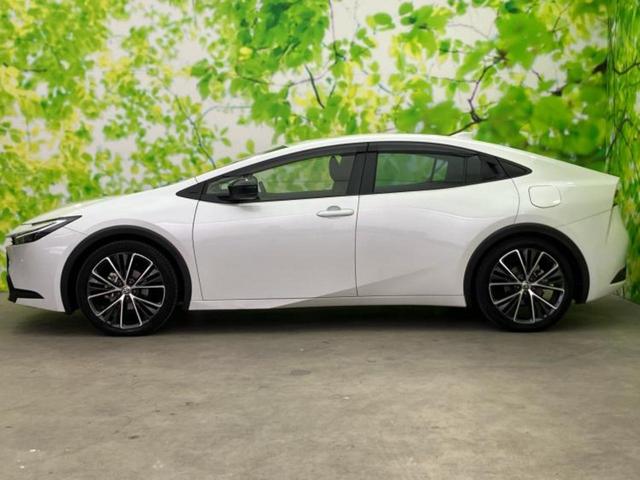 プリウス Ｇ　新品タイヤ／ディスプレイオーディオ＋ナビ８インチ／トヨタセーフティセンス／シートヒーター　前席／車線逸脱防止支援システム／パーキングアシスト　バックガイド／ヘッドランプ　ＬＥＤ　衝突被害軽減システム（2枚目）