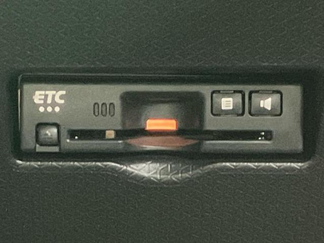 タント カスタムＲＳ　保証書／ディスプレイオーディオ＋ナビ１０インチ／スマートアシスト（トヨタ・ダイハツ）／両側電動スライドドア／シートヒーター　前席／パノラマモニター／車線逸脱防止支援システム　ターボ　全周囲カメラ（21枚目）