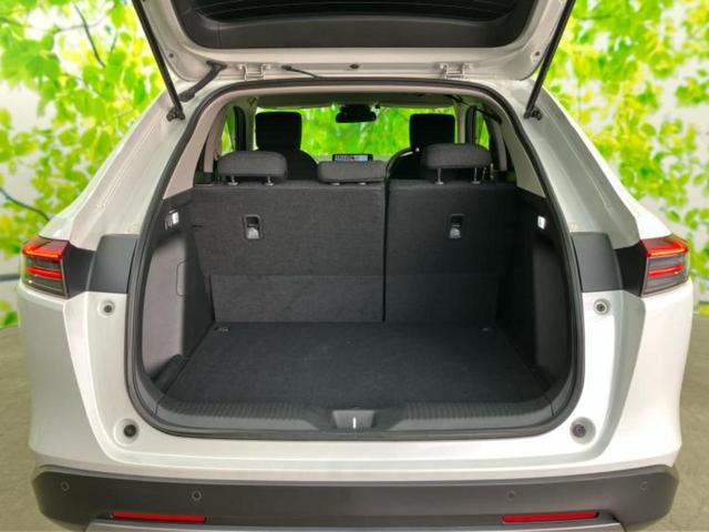 ヴェゼル eHEV X 保証書/純正 9インチ SDナビ/衝突安全装置/車線逸脱防止支援システム/ヘッドランプ LED/ETC/EBD付ABS/横滑り防止装置/アイドリングストップ/クルーズコントロール/フルセグTV(8枚目)