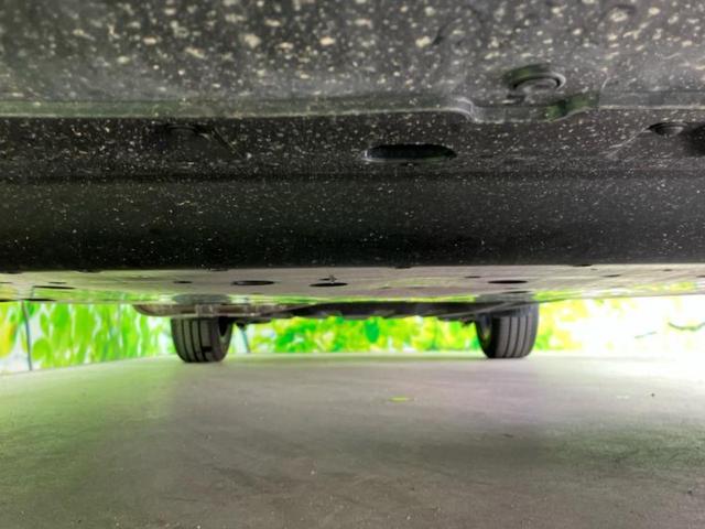 ヴェゼル eHEV X 保証書/純正 9インチ SDナビ/衝突安全装置/車線逸脱防止支援システム/ヘッドランプ LED/ETC/EBD付ABS/横滑り防止装置/アイドリングストップ/クルーズコントロール/フルセグTV(45枚目)