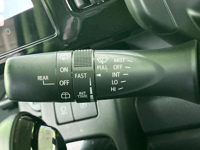 スペーシアカスタム ハイブリッドＸＳターボ　保証書／純正　９インチ　メモリーナビ／セーフティサポート（スズキ）／両側電動スライドドア／シートヒーター　前席／全方位モニター／車線逸脱防止支援システム／シート　ハーフレザー／ヘッドランプ　ＬＥＤ（17枚目）