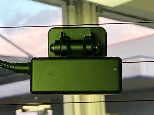 ヴォクシー ハイブリッドS-Z 新品タイヤ/保証書/ディスプレイオーディオ+ナビ10インチ/フリップダウンモニター/衝突安全装置/両側電動スライドドア/シートヒーター/車線逸脱防止支援システム/シート 合皮 衝突被害軽減システム(37枚目)