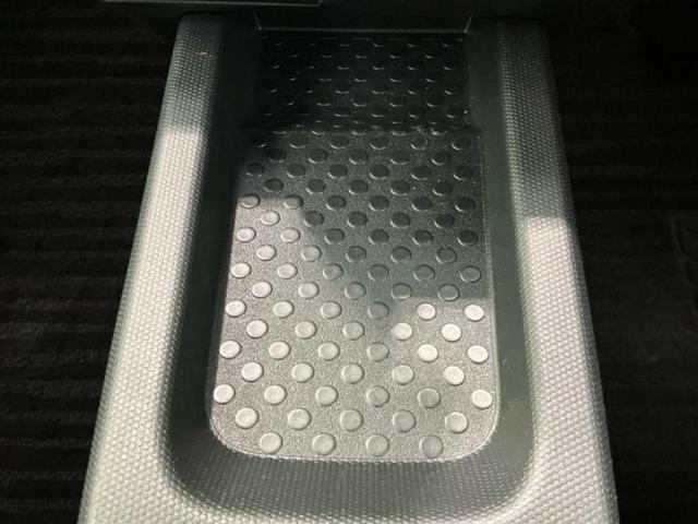 タフト Ｇクロムベンチャー　ガラスルーフ／保証書／ディスプレイオーディオ９インチ／スマートアシスト（トヨタ・ダイハツ）／シートヒーター　前席／車線逸脱防止支援システム／ヘッドランプ　ＬＥＤ／Ｂｌｕｅｔｏｏｔｈ接続　バックカメラ（34枚目）