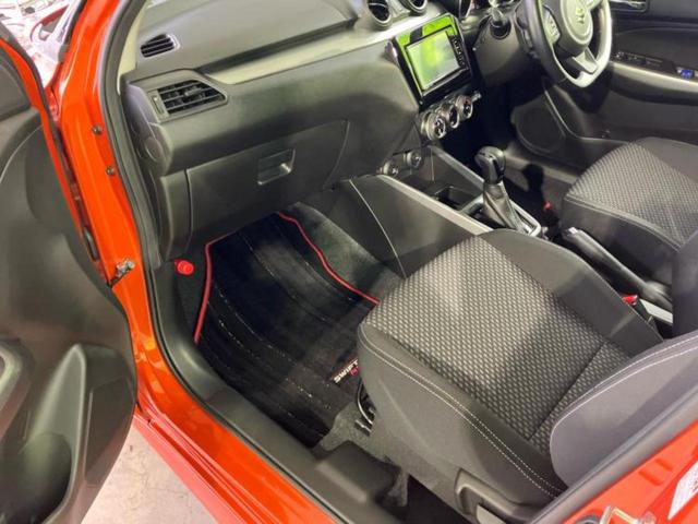 スイフト ハイブリッドＲＳ　保証書／純正　ＳＤナビ／セーフティサポート（スズキ）／シートヒーター　運転席／全方位モニター／車線逸脱防止支援システム／ドライブレコーダー　前後／ヘッドランプ　ＬＥＤ／ＵＳＢジャック　全周囲カメラ（6枚目）