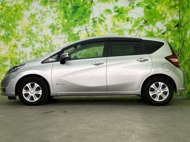 ノート ｅパワーＢ　新品タイヤ／保証書／社外　ナビ／インテリジェントルームミラー／エマージェンシーブレーキ／アラウンドビューモニター／車線逸脱防止支援システム／Ｂｌｕｅｔｏｏｔｈ接続／ＥＴＣ／ＥＢＤ付ＡＢＳ　全周囲カメラ（2枚目）