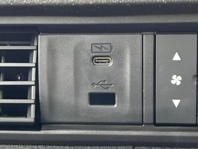 Ｎ－ＢＯＸカスタム ヒョウジュン　保証書／ホンダセンシング／電動スライドドア／ヘッドランプ　ＬＥＤ／ＥＢＤ付ＡＢＳ／アイドリングストップ／禁煙車／エアバッグ　運転席／エアバッグ　助手席／アルミホイール　純正　１４インチ　オートライト（18枚目）