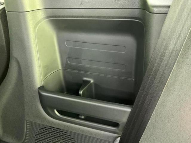 Ｎ－ＢＯＸカスタム ヒョウジュン　保証書／ホンダセンシング／電動スライドドア／ヘッドランプ　ＬＥＤ／ＥＢＤ付ＡＢＳ／アイドリングストップ／禁煙車／エアバッグ　運転席／エアバッグ　助手席／アルミホイール　純正　１４インチ　オートライト（24枚目）