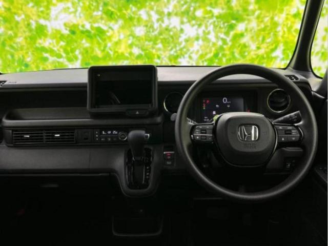 Ｎ－ＢＯＸカスタム ヒョウジュン　保証書／ホンダセンシング／電動スライドドア／ヘッドランプ　ＬＥＤ／ＥＢＤ付ＡＢＳ／アイドリングストップ／禁煙車／エアバッグ　運転席／エアバッグ　助手席／アルミホイール　純正　１４インチ　オートライト（26枚目）