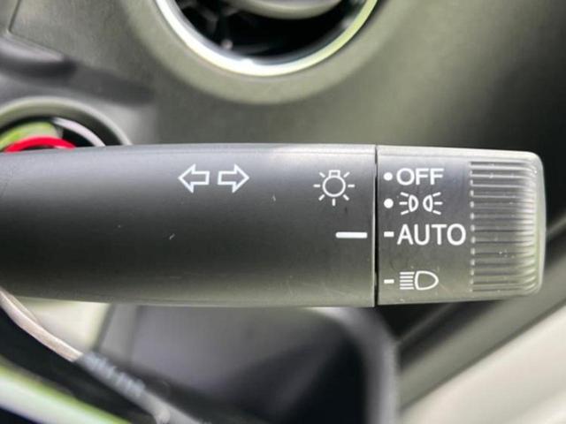 Ｎ－ＢＯＸカスタム ヒョウジュン　保証書／ホンダセンシング／電動スライドドア／ヘッドランプ　ＬＥＤ／ＥＢＤ付ＡＢＳ／アイドリングストップ／禁煙車／エアバッグ　運転席／エアバッグ　助手席／アルミホイール　純正　１４インチ　オートライト（28枚目）