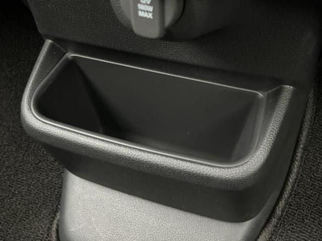 Ｎ－ＢＯＸカスタム ヒョウジュン　保証書／ホンダセンシング／電動スライドドア／ヘッドランプ　ＬＥＤ／ＥＢＤ付ＡＢＳ／アイドリングストップ／禁煙車／エアバッグ　運転席／エアバッグ　助手席／アルミホイール　純正　１４インチ　オートライト（35枚目）