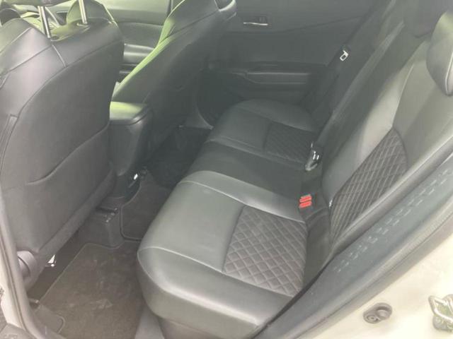 Ｃ－ＨＲ Ｇモードネロセーフティプラス　新品タイヤ／保証書／ディスプレイオーディオ＋ナビ／衝突安全装置／エアーシート　前席／全方位モニター／車線逸脱防止支援システム／シート　ハーフレザー／ヘッドランプ　ＬＥＤ／ＵＳＢジャック　全周囲カメラ（7枚目）