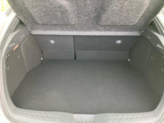 Ｃ－ＨＲ Ｇモードネロセーフティプラス　新品タイヤ／保証書／ディスプレイオーディオ＋ナビ／衝突安全装置／エアーシート　前席／全方位モニター／車線逸脱防止支援システム／シート　ハーフレザー／ヘッドランプ　ＬＥＤ／ＵＳＢジャック　全周囲カメラ（8枚目）