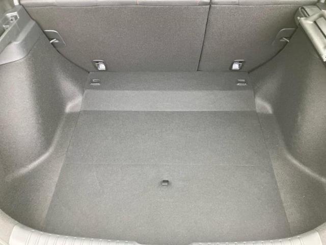 シビック タイプＲ　新品タイヤ／純正　ＳＤナビ／ヘッドランプ　ＬＥＤ／Ｂｌｕｅｔｏｏｔｈ接続／ＥＴＣ／ＥＢＤ付ＡＢＳ／横滑り防止装置／アイドリングストップ／クルーズコントロール／フルセグＴＶ／ＤＶＤ／ターボ　ＤＶＤ再生（24枚目）