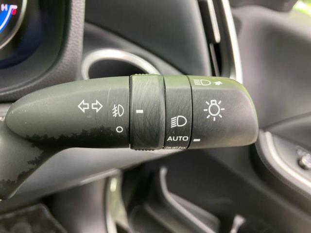 ノア ハイブリッドＳ－Ｚ　ディスプレイオーディオ＋ナビ１０．５インチ／フリップダウンモニター　純正　１４インチ／デジタルインナーミラー／トヨタセーフティセンス／両側電動スライドドア／シートヒーター　前席　衝突被害軽減システム（17枚目）