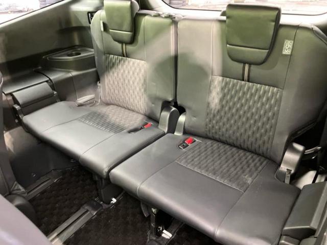 ノア ハイブリッドＳ－Ｚ　ディスプレイオーディオ＋ナビ１０．５インチ／フリップダウンモニター　純正　１４インチ／デジタルインナーミラー／トヨタセーフティセンス／両側電動スライドドア／シートヒーター　前席　衝突被害軽減システム（19枚目）
