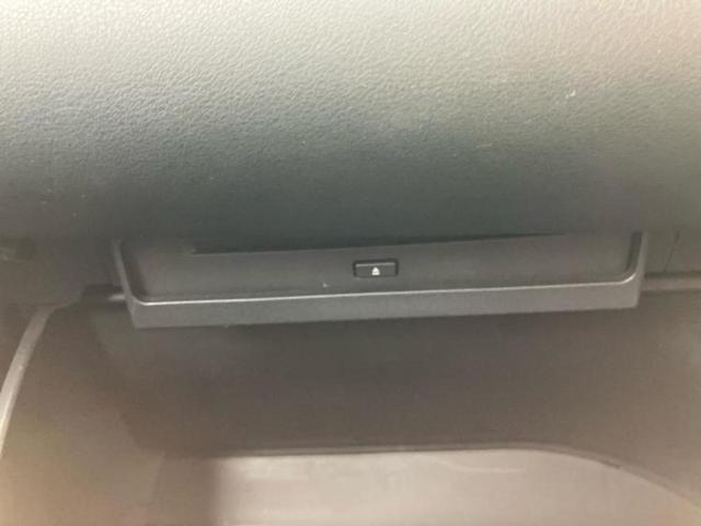 ノア ハイブリッドＳ－Ｚ　ディスプレイオーディオ＋ナビ１０．５インチ／フリップダウンモニター　純正　１４インチ／デジタルインナーミラー／トヨタセーフティセンス／両側電動スライドドア／シートヒーター　前席　衝突被害軽減システム（38枚目）