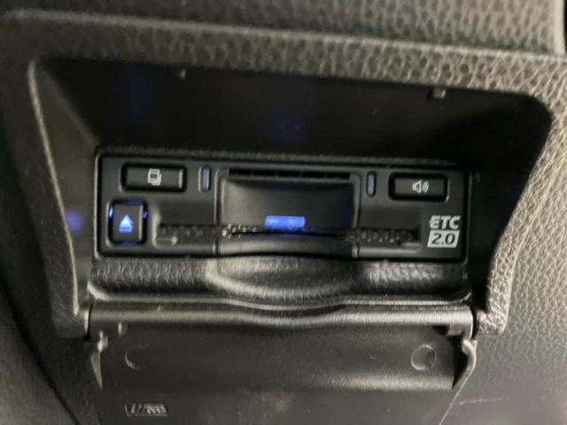 ノア ハイブリッドＳ－Ｚ　保証書／純正　１０インチ　ＳＤナビ／フリップダウンモニター／衝突安全装置／両側電動スライドドア／シートヒーター／車線逸脱防止支援システム／シート　ハーフレザー／電動バックドア／ヘッドランプ　ＬＥＤ（27枚目）